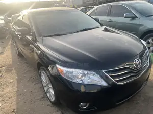Toyota Camry 2010 Black