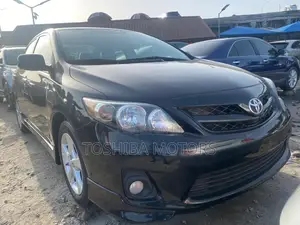 Toyota Corolla 2013 Black