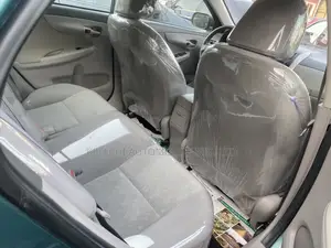 Toyota Corolla 2009 Green