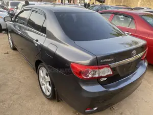 Toyota Corolla 2011 Gray