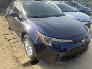 Toyota Corolla LE 2022 Blue