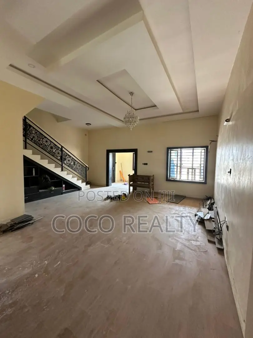 4bdrm Townhouse / Terrace in Jahi for rent