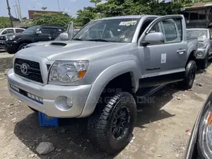 Toyota Tacoma Double Cab V6 Automatic 2012 Silver