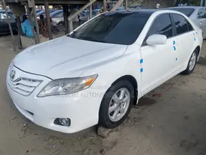 Toyota Camry 2009 White