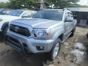 Toyota Tacoma 2014 Silver