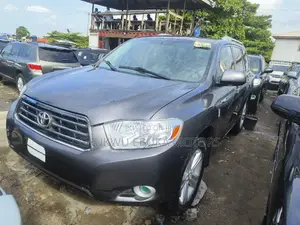 Toyota Highlander Limited 2010 Gray