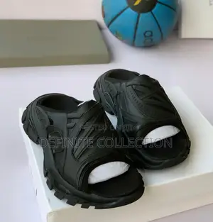 BALENCIAGA Luxury Slides