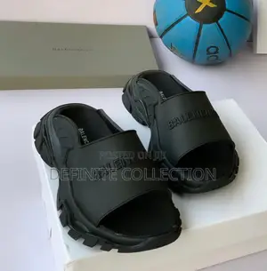 BALENCIAGA Luxury Slides