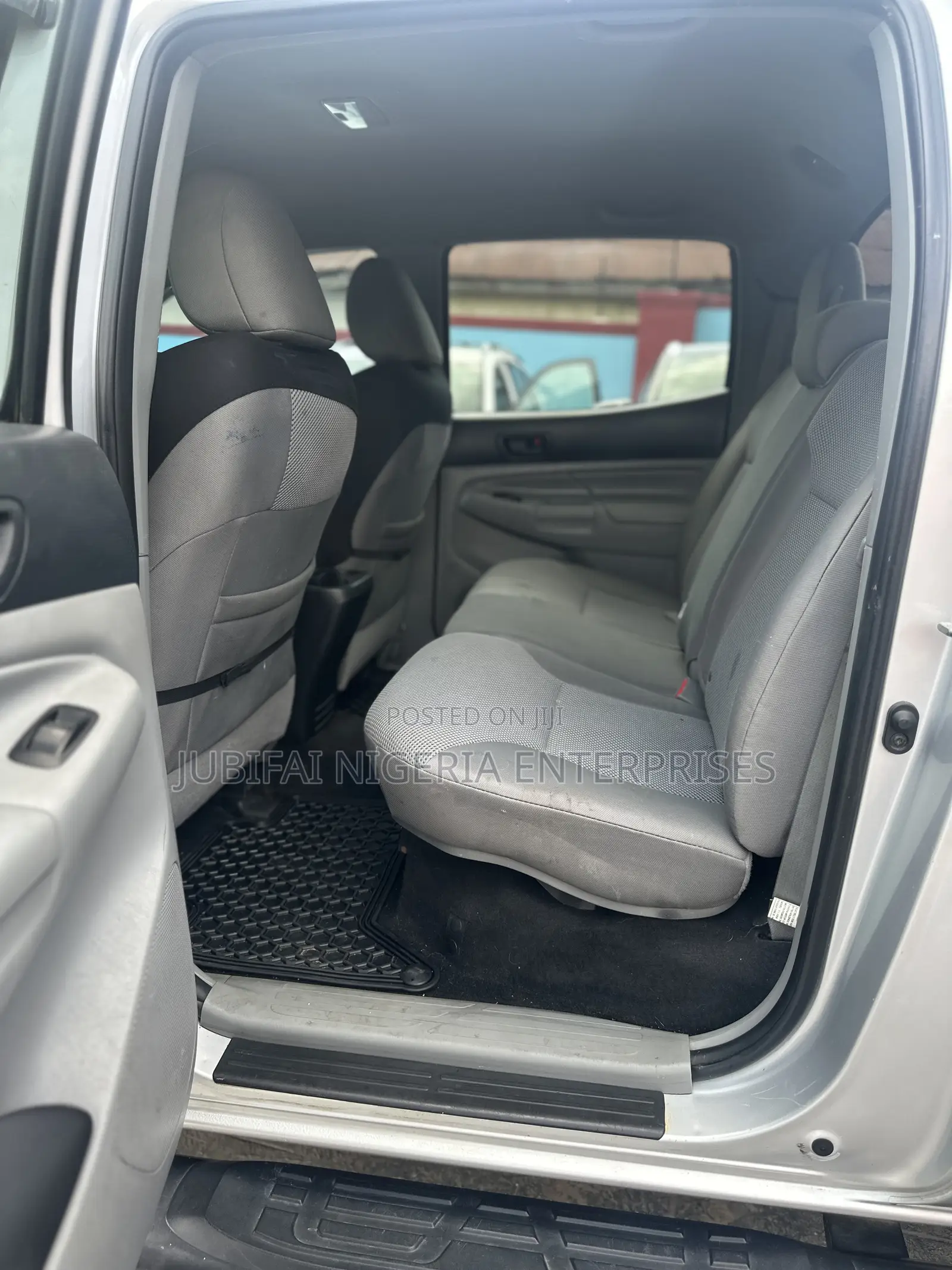 Toyota Tacoma Double Cab V6 Automatic 2012 Silver