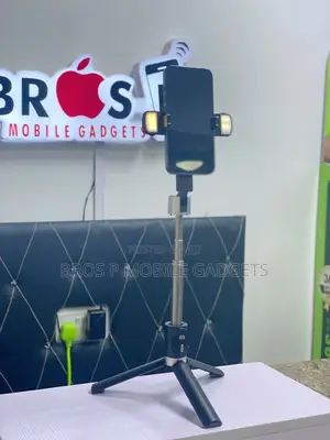 Phone Stand/Selfie Stick