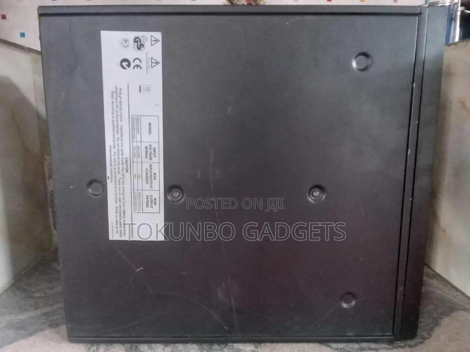 London Used APC 2.2kva Smx22000hv UPS