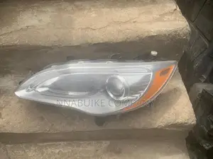 Chrysler 200C 2008 Model Headlamp