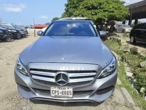 Mercedes-Benz C300 2016 Gray
