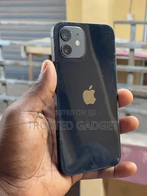 Apple iPhone 12 64 GB Black