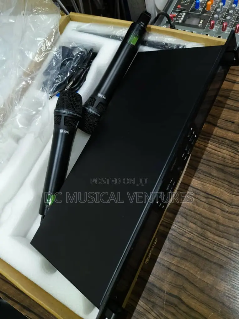 Shure Wireless Microphone QLXD6