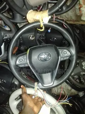 Complete Toyota Steering Wheel Camry 2018 Model