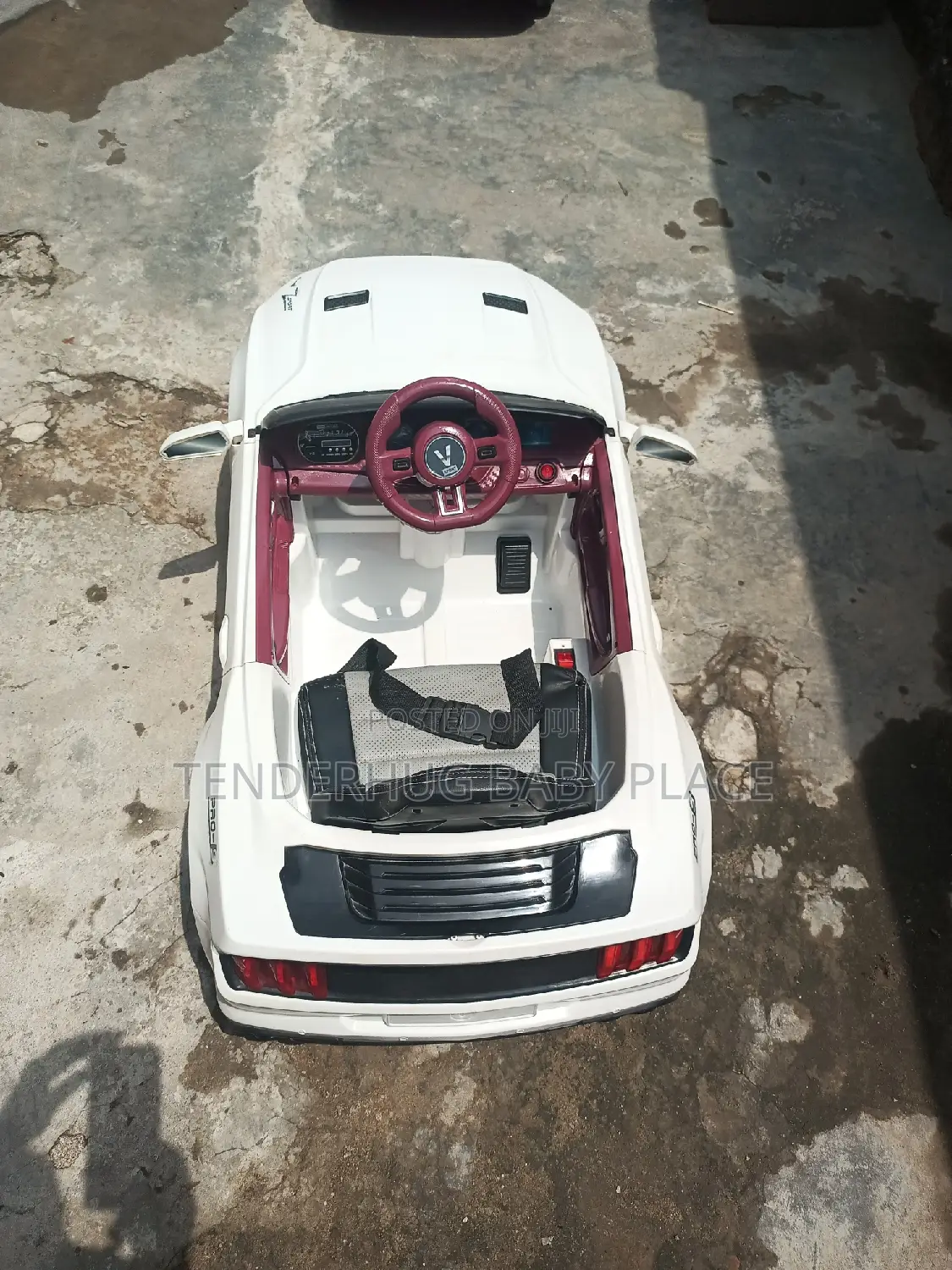 V Sport Rechargeable Car