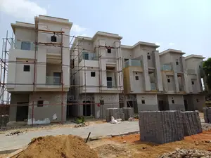 5bdrm Townhouse/Terrace in Mabushi for sale