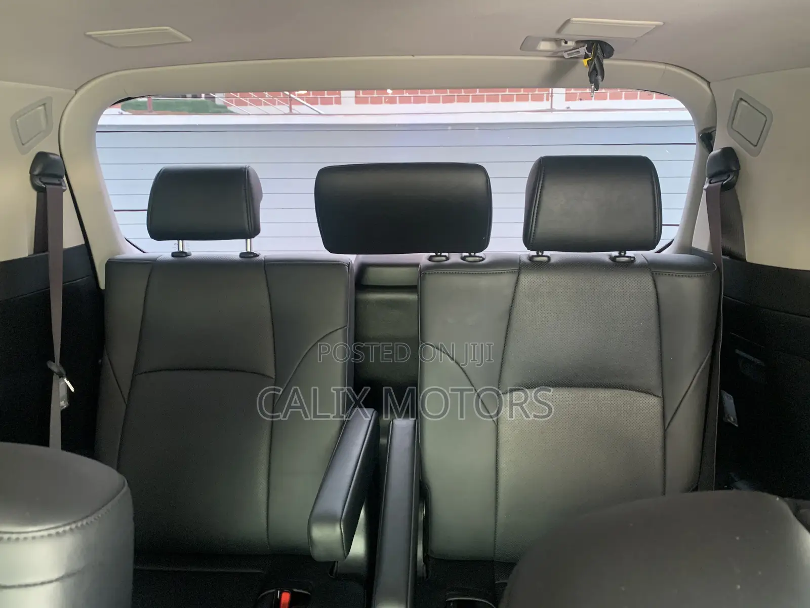 Toyota Granvia 2022 Black