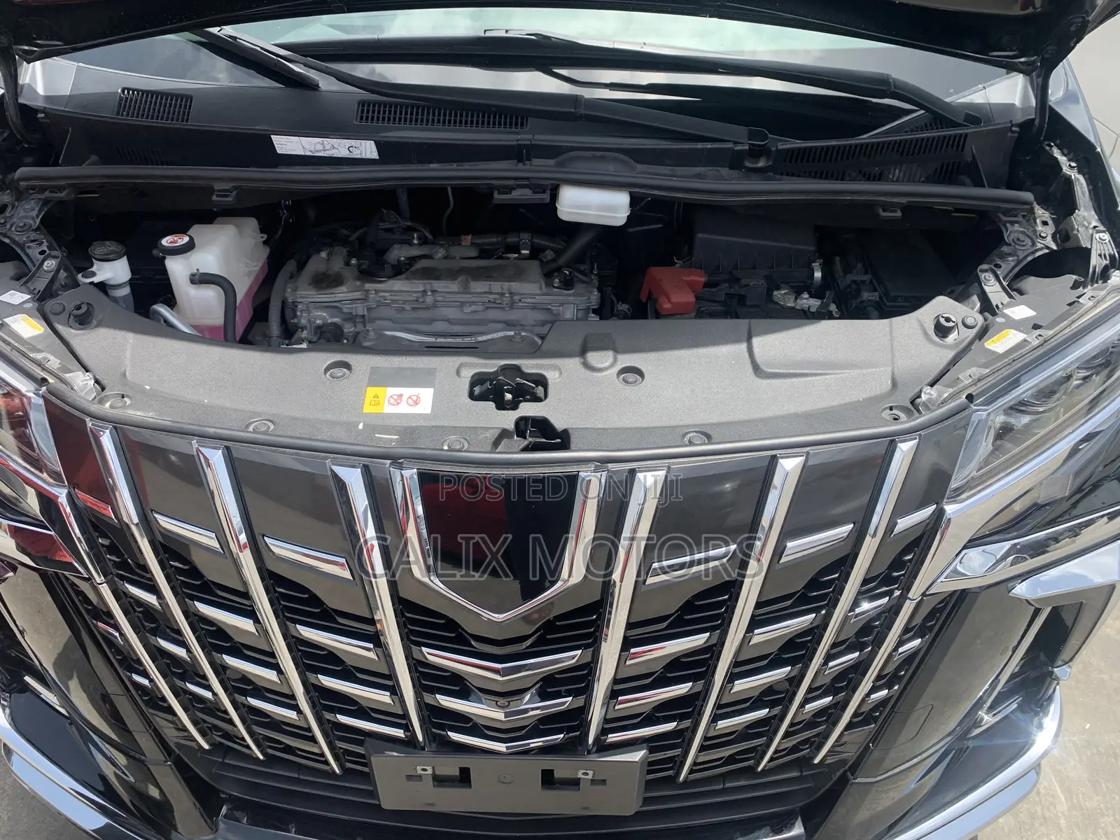 Toyota Granvia 2022 Black