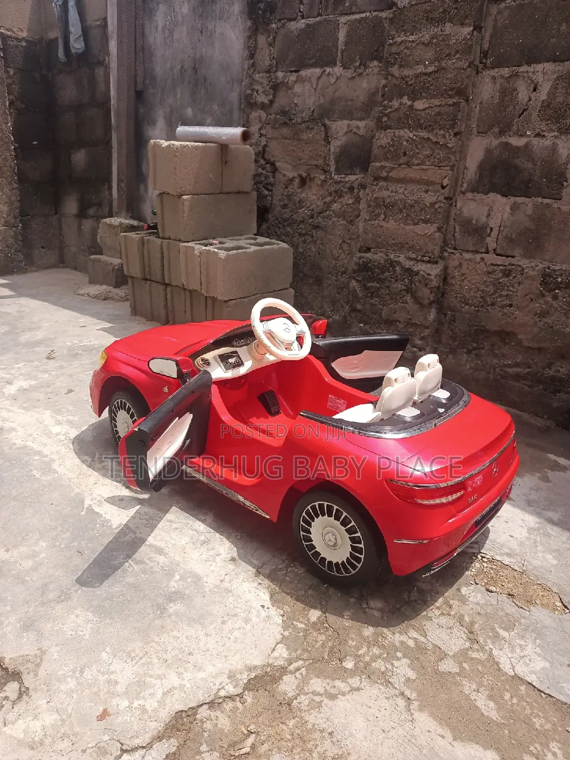 Mercedes Benz