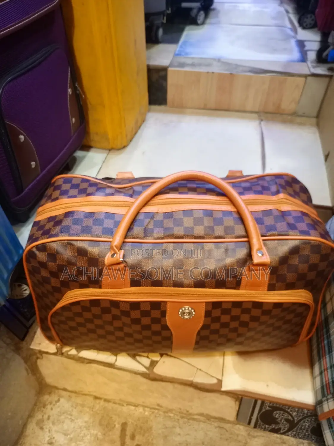 Carry-on Travelling Bag