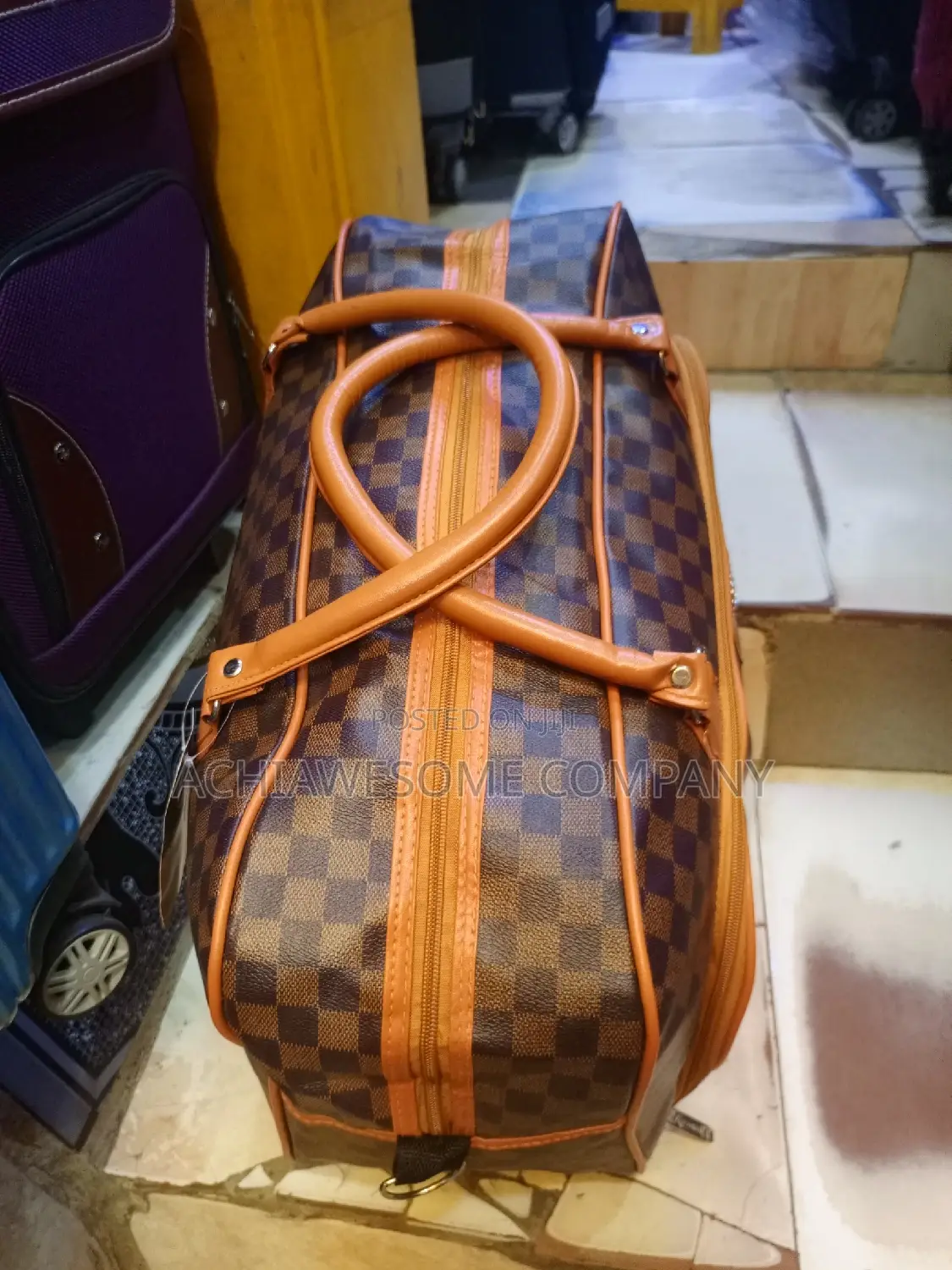 Carry-on Travelling Bag