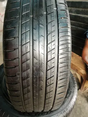 245/55r19 Tokunbo Tires