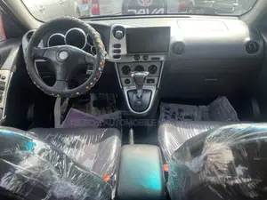 Pontiac Vibe 2007 Silver