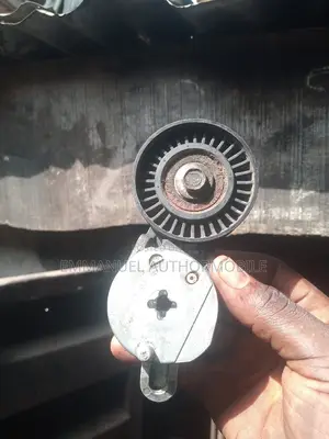Belt Adjustment Toyota Camry 2010 20155 and Toyota Venza 010