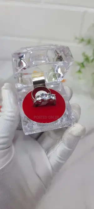 TITANIUM Trio Stone Wedding Set