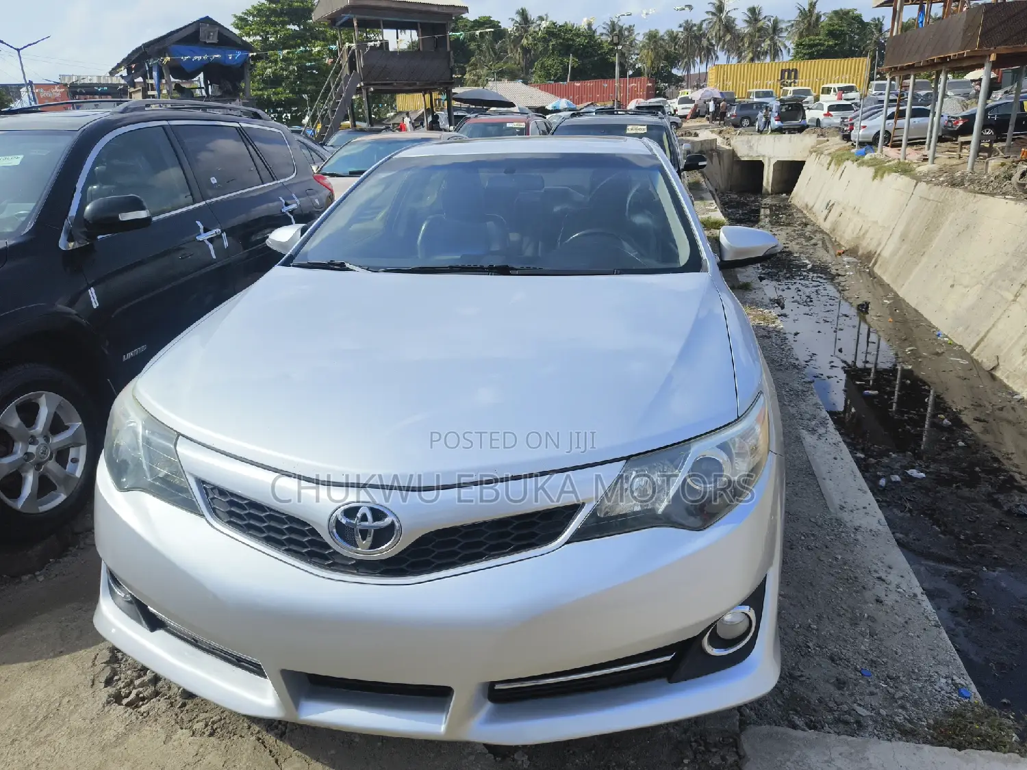 Toyota Camry 2013 Silver