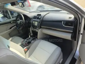 Toyota Camry 2013 Silver