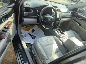 Toyota Camry 2013 Gray