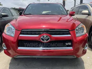 Toyota RAV4 2.5 Limited 4x4 2010 Red