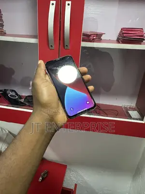 Apple iPhone X 64 GB White