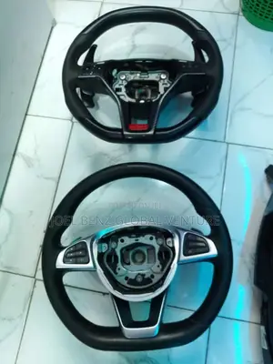 C300/GLK/E350/Gle350 2018 AMG Steering Wheel