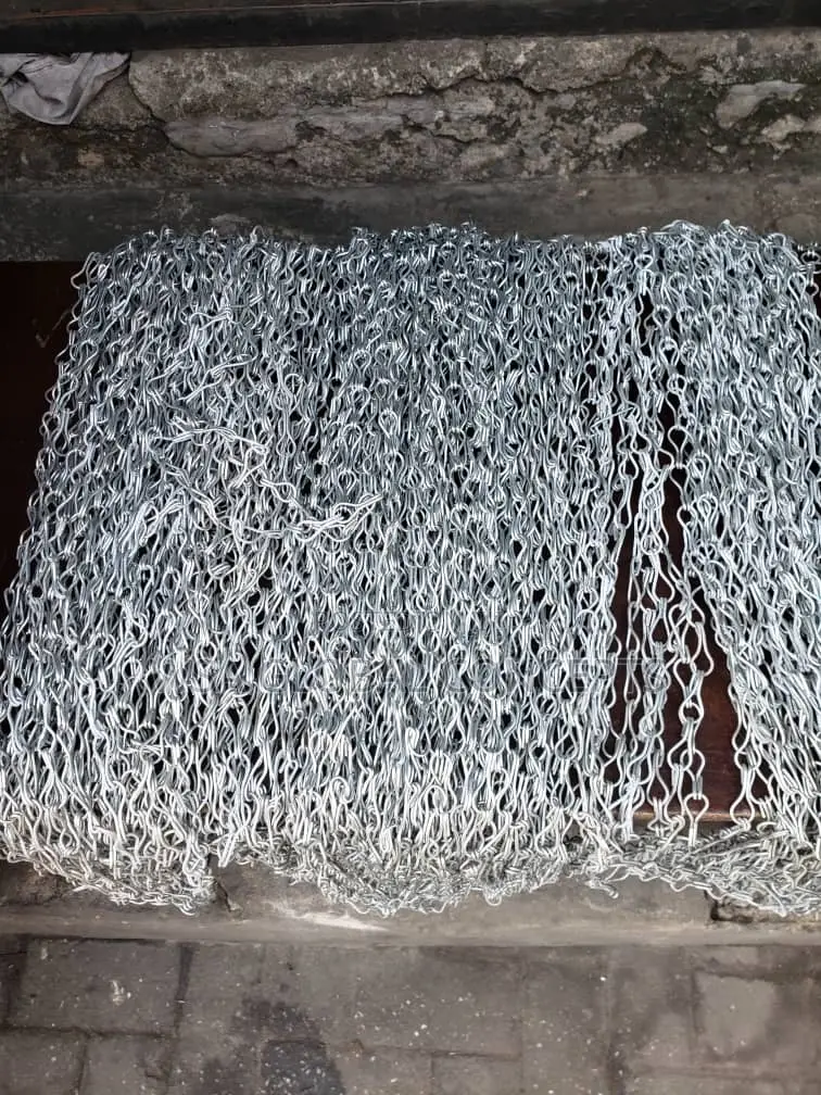 Galvanized Chain Bed