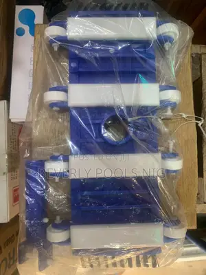 Flexible Swimming Pool Vacuum Cleaner