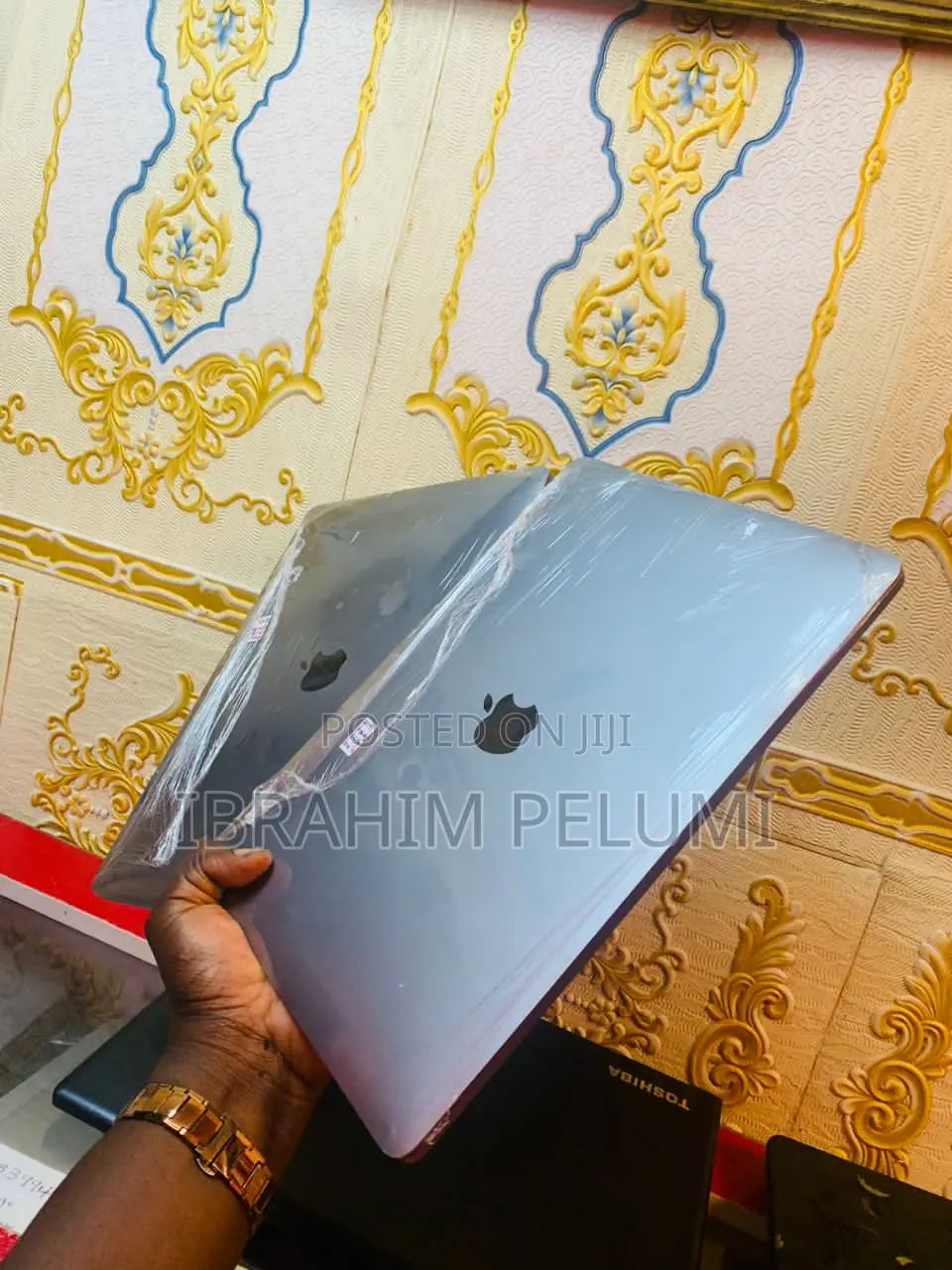 Laptop Apple MacBook Pro 2017 8GB Intel Core I5 SSD 256GB