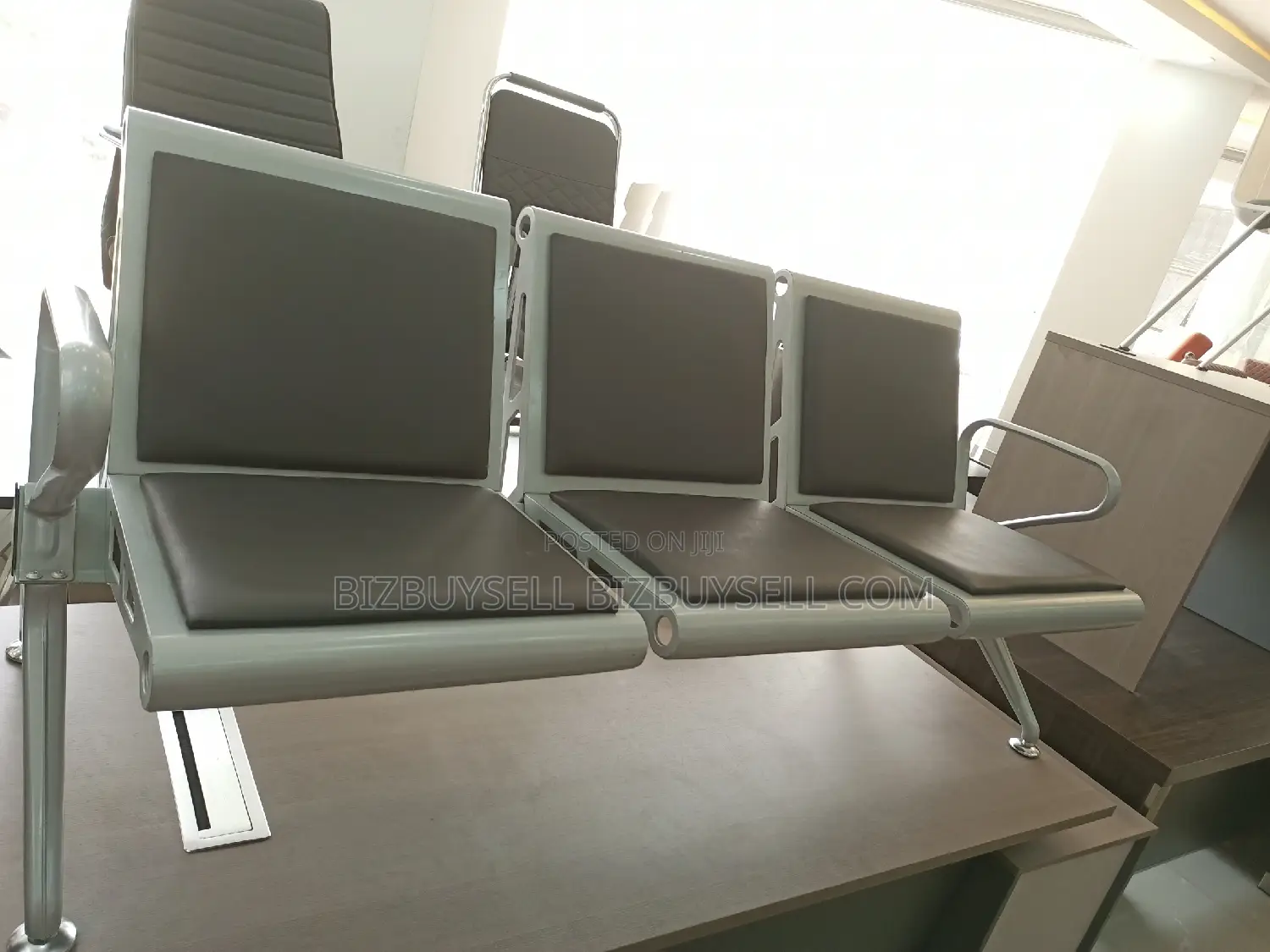 Waiting Chair (Heavy Duty) Leather