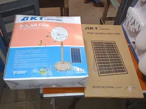 Rechargeable Akt Solar Standing Fan