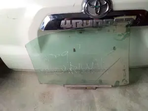 Toyota Camry 07 Door Glass Back Left Side
