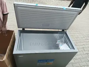 Aeon Chest Freezer 250L