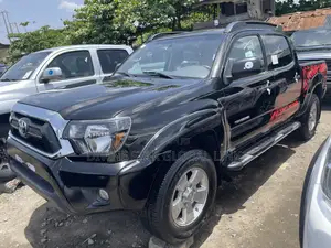 Toyota Tacoma Double Cab V6 Automatic 2012 Black