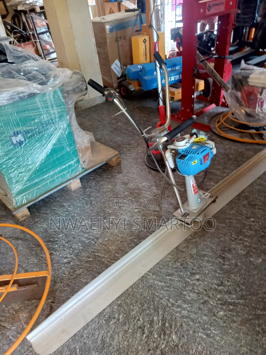 Petrol Concrete Floor Scrapping Machine