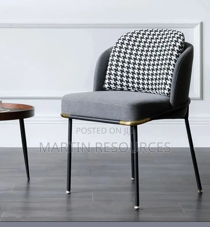 Dining Chair/ Restaurant Chair