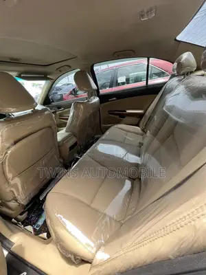 Honda Accord 2011 White