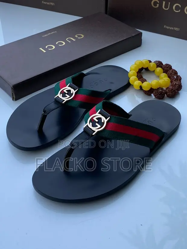 GUCCI｜SLIPPERS (719749 FAA0U 9768) Gucci 719749 FAA0U 9768 Men's Shoes Beige & Ebony Fabric