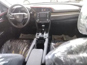 Honda Civic 2019 Gray